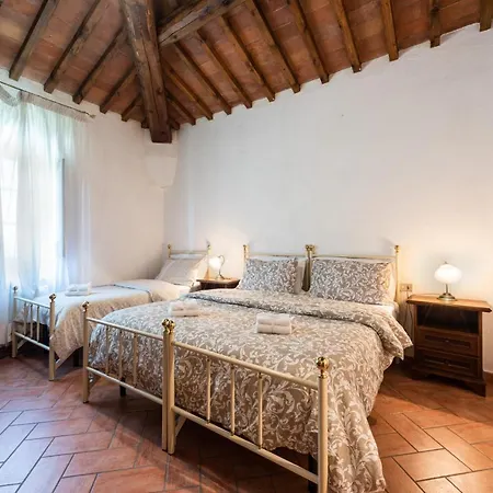 Boscone By Mmega Querce (Lucca)